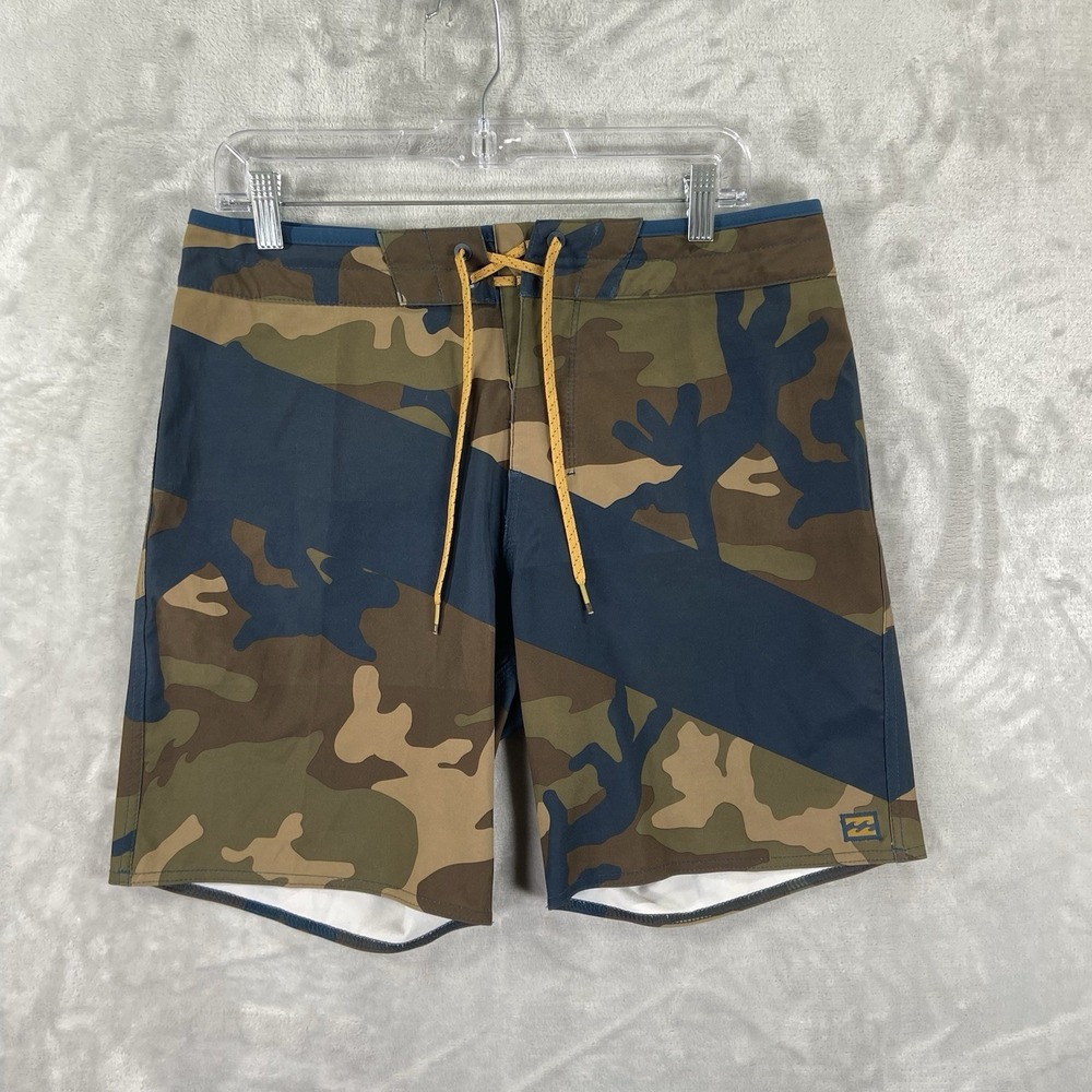 Billabong Board Shorts Mens 30 Recycler T-Street Airlite 8" Inseam Camo Hybrid
